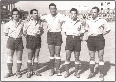 Manolín, Polo, Tacoronte, Peña y Cedrés, habitual línea de vanguardia en la U. D. Las Palmas de 1950.