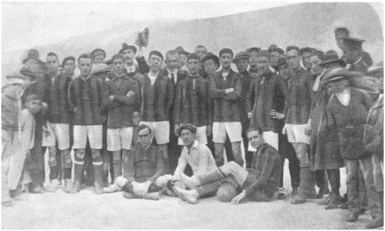 Formación que presentó el Athletic Club de Murcia en el controvertido encuentro disputado el 29 de abril de 1917 en Cartagena