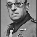 El general Moscardó, presidente del Comité Olímpico Español, máxima autoridad deportiva tras la Guerra Civil.