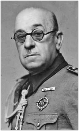 El general Moscardó, presidente del Comité Olímpico Español, máxima autoridad deportiva tras la Guerra Civil.
