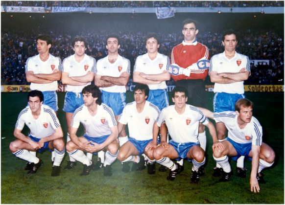 Formación Campeón Copa del Rey 1985-86: Arriba: Casuco, Juliá, García Cortés, Juan Carlos, Cedrún, Herrera. Agachados: Pineda, Güerri, Rubén Sosa, Señor, Pardeza.
