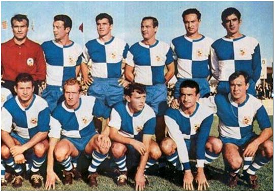 Formación 1966-67. Arriba. Martínez J., Isidro, Sertucha, Casado, Torrent, Marañón R.. Agachados: Paláu, Noya, Portalés, Martí, Vall.